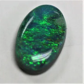 Black Opal Cabochon 9.40 carats Brightness 4